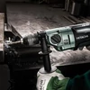 Hitachi (HiKOKI) D13VL Fúrógép hengeres befogással (860W) + AJÁNDÉK