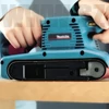 Makita 9910 Szalagcsiszoló (650W) + AJÁNDÉK