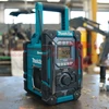 Makita DMR301 Akkus töltős rádió Bluetooth (DAB/DAB+) + AJÁNDÉK