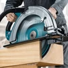 Makita HS013GT101 Akkus körfűrész 40V MAX XGT 5.0 Ah munka közben