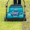 UV001GM201 Gyepszellőztetőgép munka közben
